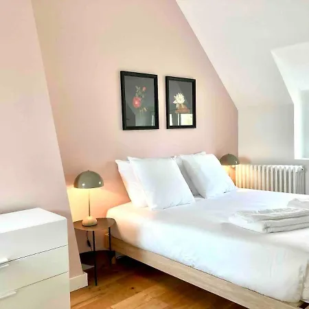 Avec Piscine, Tennis En Champagne Proche épernay&paris Villa *