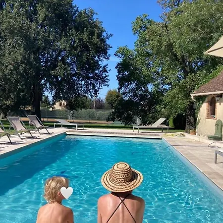 Villa Avec Piscine, Tennis En Champagne Proche épernay&paris Les Essarts-les-Sezanne