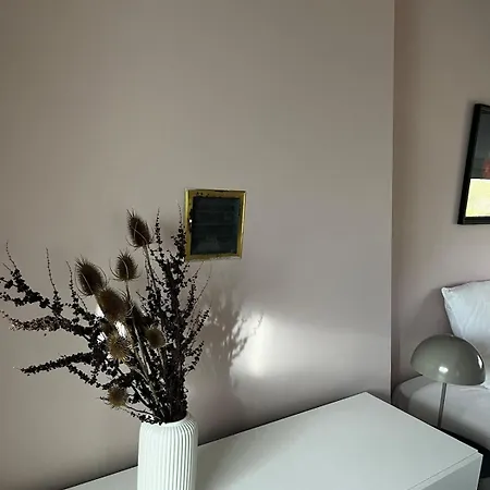 Villa Avec Piscine, Tennis En Champagne Proche épernay&paris