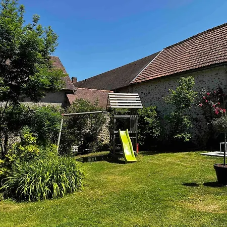 Avec Piscine, Tennis En Champagne Proche épernay&paris Villa