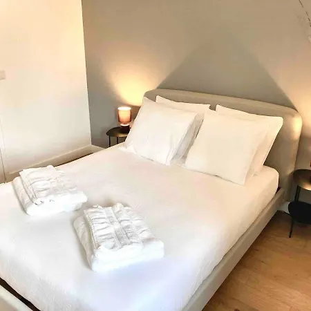Avec Piscine, Tennis En Champagne Proche épernay&paris