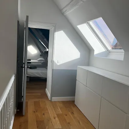 Villa Avec Piscine, Tennis En Champagne Proche épernay&paris *